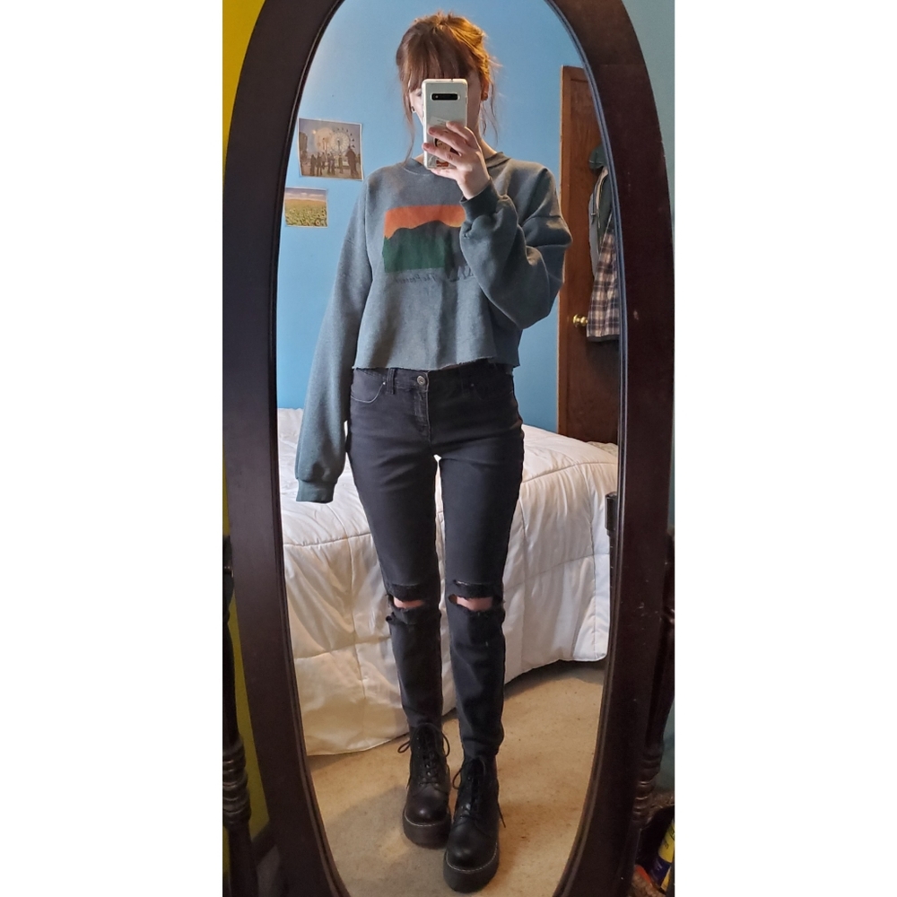 Cropped Sweater